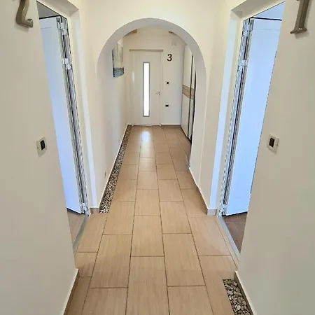 Apartments Sveti Ivan Moscenicka Draga Exterior photo